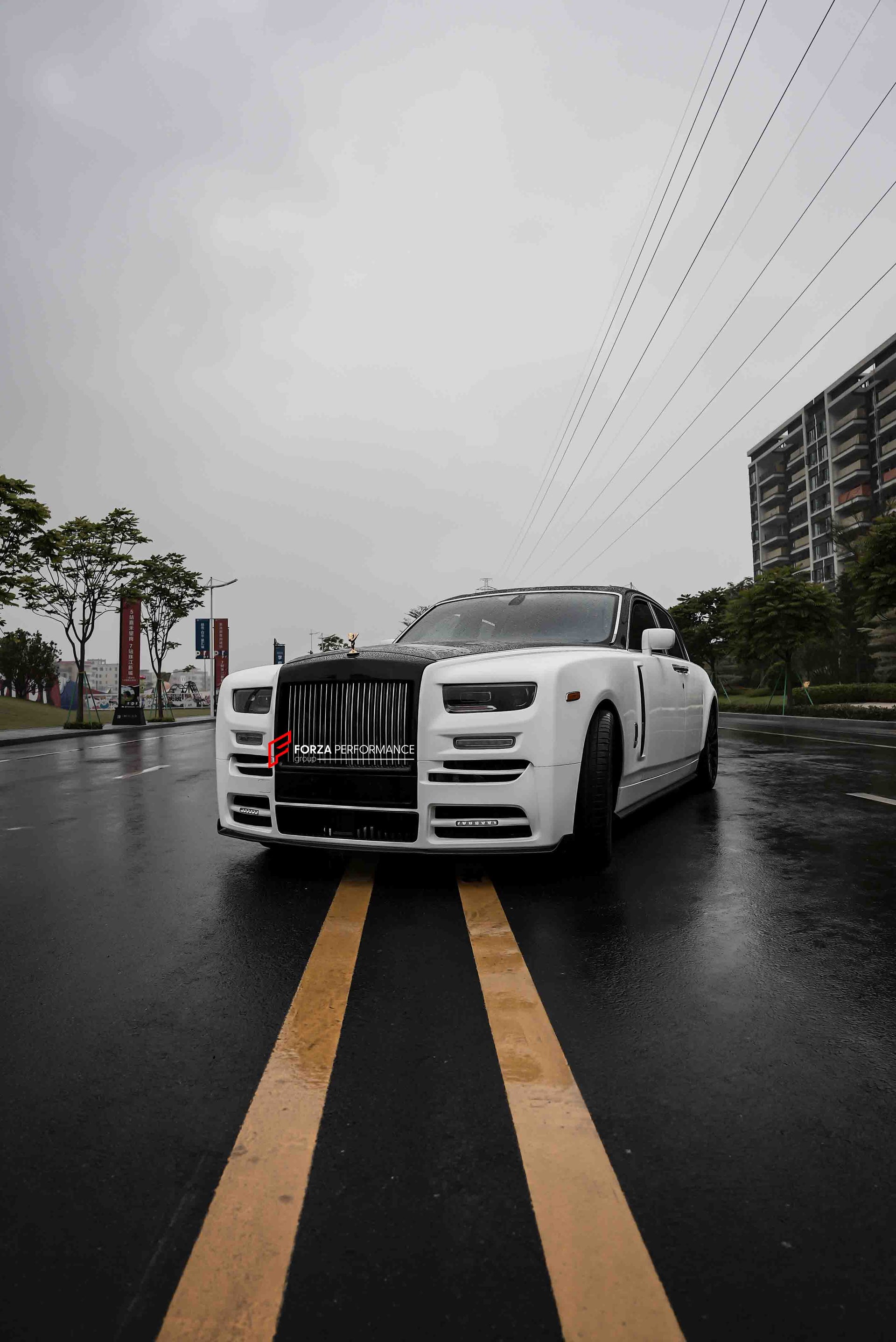 MANSORY STYLE CONVERSION CARBON BODY KIT FOR ROLLS ROYCE PHANTOM 2004-2012 to 8th Gen