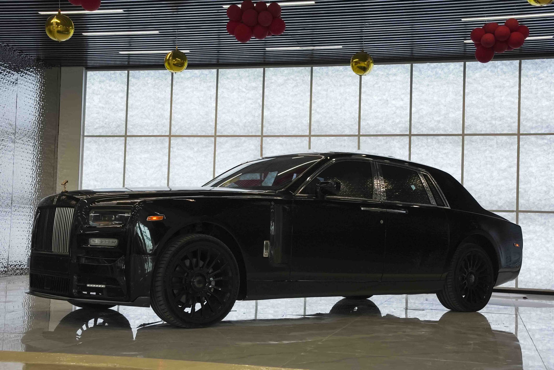 MANSORY STYLE CONVERSION CARBON BODY KIT FOR ROLLS ROYCE PHANTOM 2004-2012 to 8th Gen