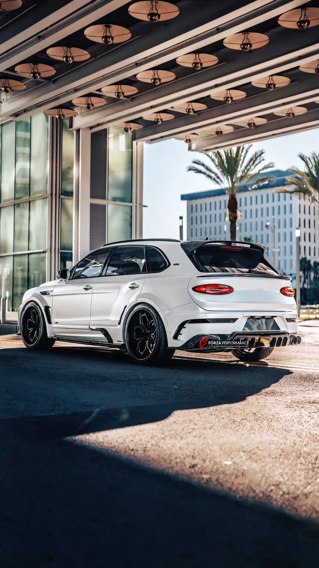 MANSORY STYLE WIDE BODY KIT FOR BENTLEY BENTAYGA W12 2020+