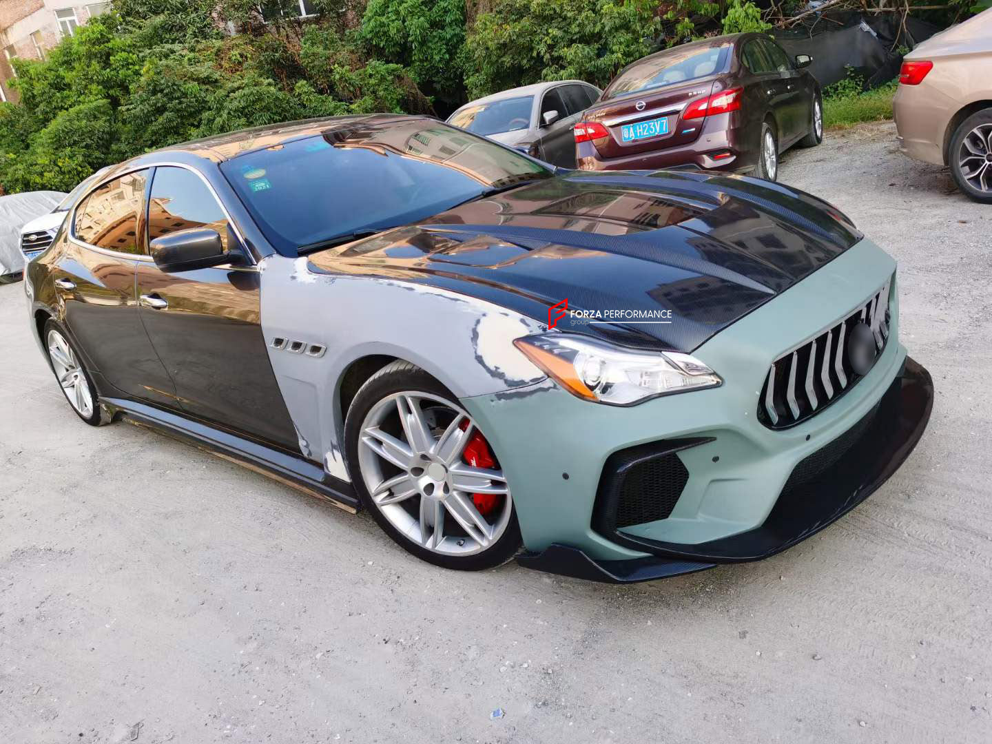 CARBON BODY KIT FOR MASERATI QUATTROPORTE 2013+  Set includes:  Front Bumper Hood Bonnet Side Fenders Side skirts Rear Bumper Spoiler Material: Carbon + Fiberglass