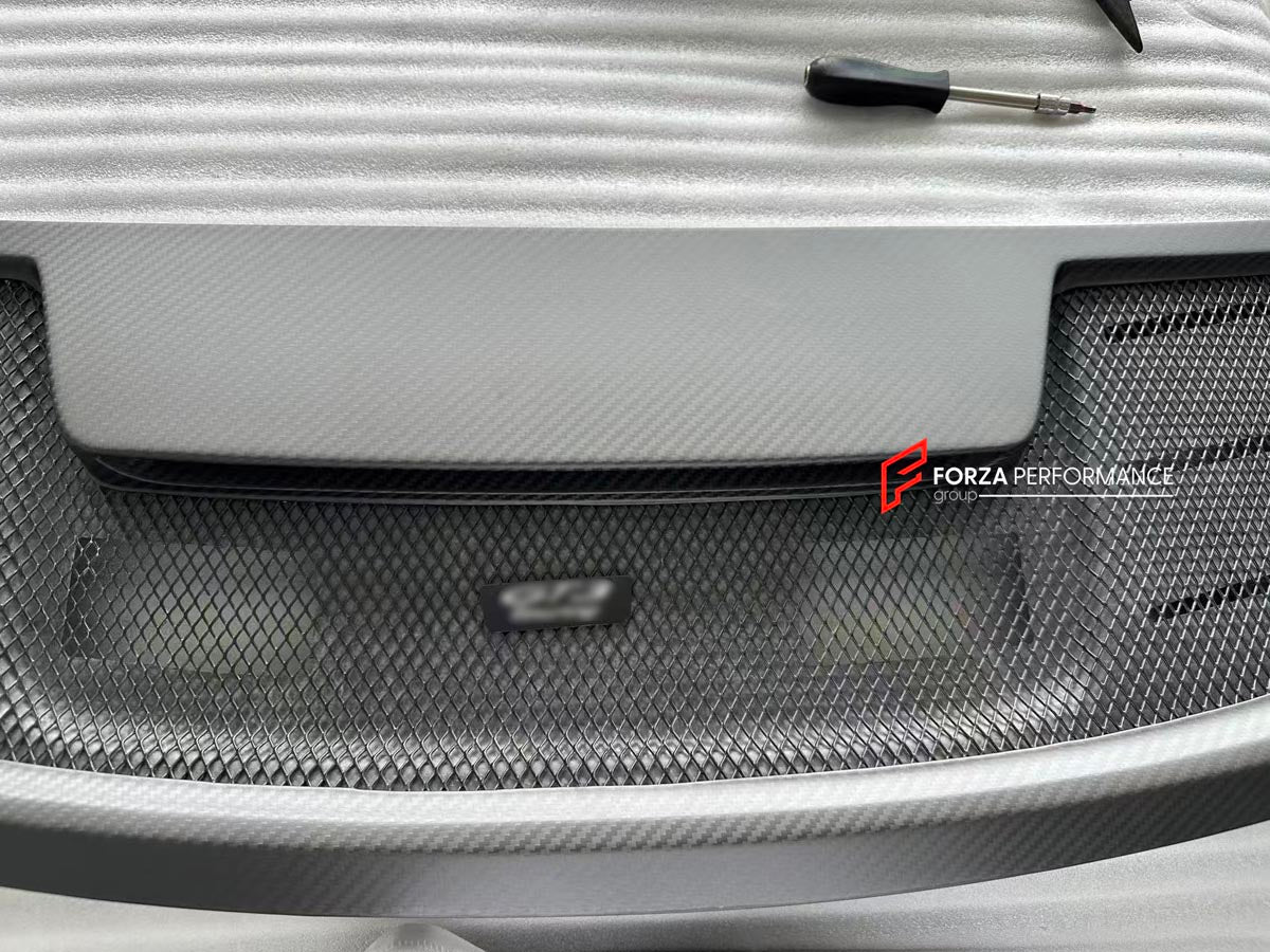 MATTE DRY CARBON REAR DECK LID ENGINE COVER AIR VENT for PORSCHE 911 992.1 CARRERA S 2019 - 2025 FORZA PERFORMANCE Custom Fit
Set includes:

Rear Deck Lid Engine Cover Air Vent
Material: Matte Dry Carbon

NOTE: Professional installation is required.