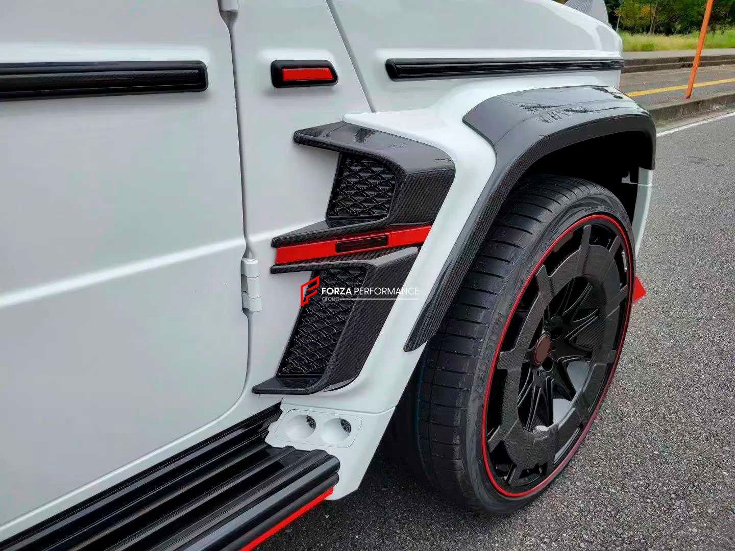 G900 ROCKET DRY CARBON BODY KIT for MERCEDES-BENZ G-CLASS G63