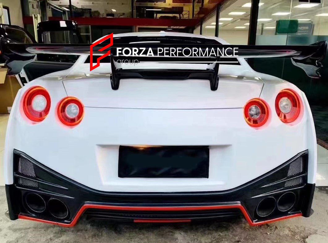 CONVERSION BODY KIT for NISSAN GT-R R35 2007 - 2016 UPGRADE to NISMO FACELIFT

Set includes:

Front Bumper
Front Fenders

Front Grille
Hood
Side Skirts
Rear Vents
Rear Bumper
Rear Spoiler

Material: Carbon Fiber + Plastic

NOTE: Professional installation is required