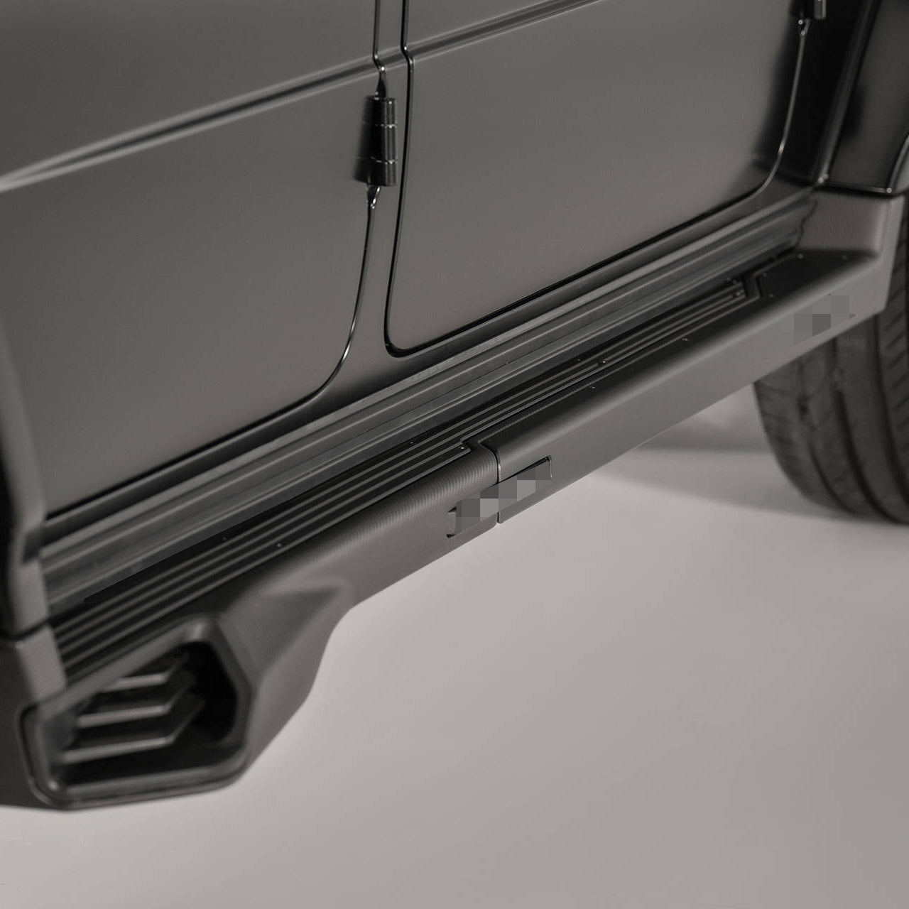 NORLUND ELECTRIC SIDE STEP WITH EXHAUST SYSTEM for MERCEDES-BENZ G-CLASS G63 G500 W463 2018+

Set includes:


Side Step
Exhaust System
Mounting Hardware

Material: Stainless steel

NOTE: Professional installation is required.