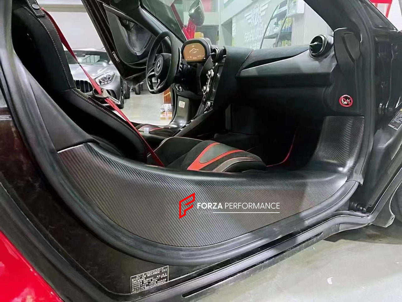 Dry carbon fiber door side sills for MCLAREN 720S 12C 650S 540C 2017+