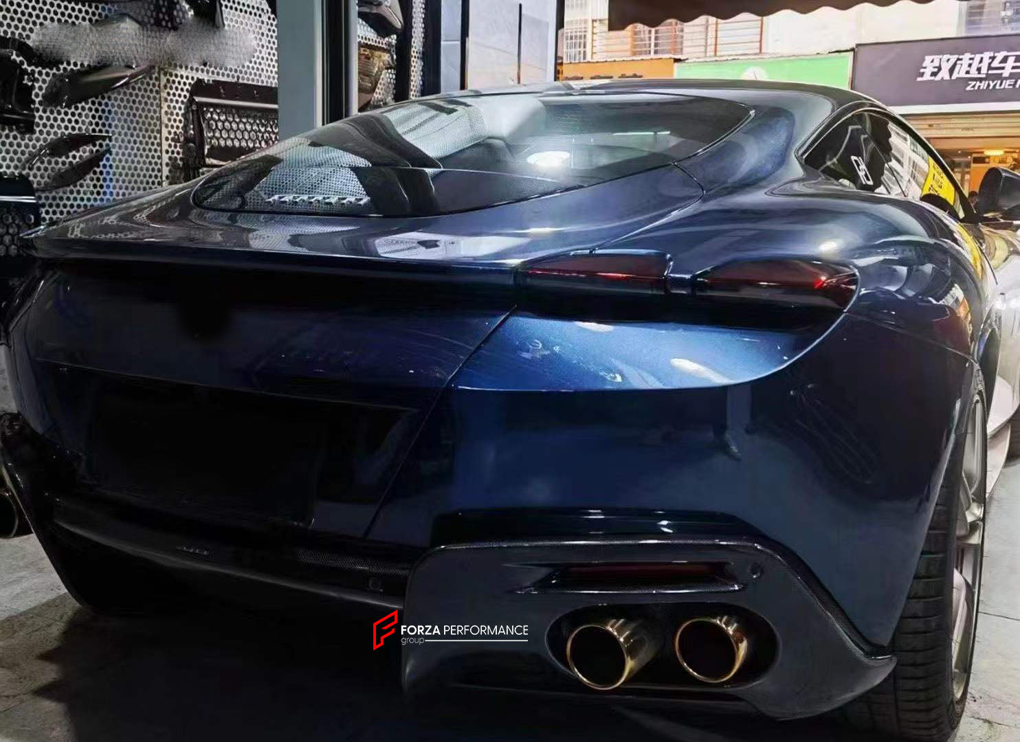 DRY CARBON OEM STYLE REAR DIFFUSER FOR FERRARI ROMA 2020+
