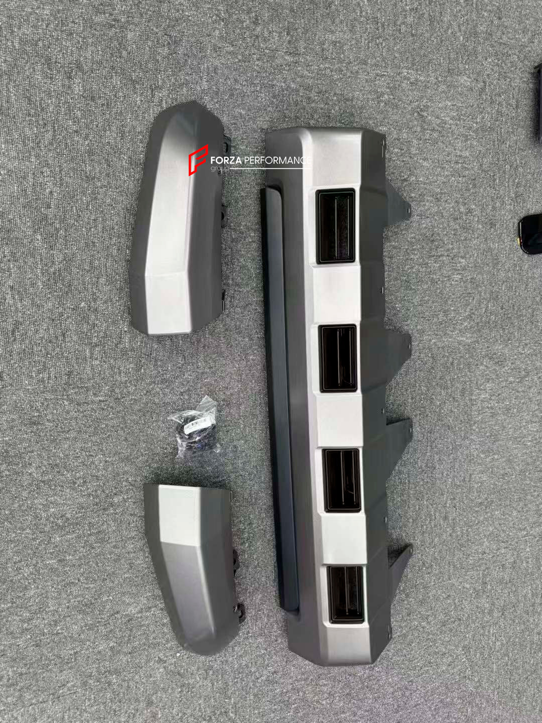 BODY KIT for TOYOTA LAND CRUISER 250 LC 250 2024

Set includes:

Front Skid Plate
Fenders Flairs
Side Trims
Rear Bumper Guard

Material: Plastic + Stainless Steel

Note: Professional installation is required.