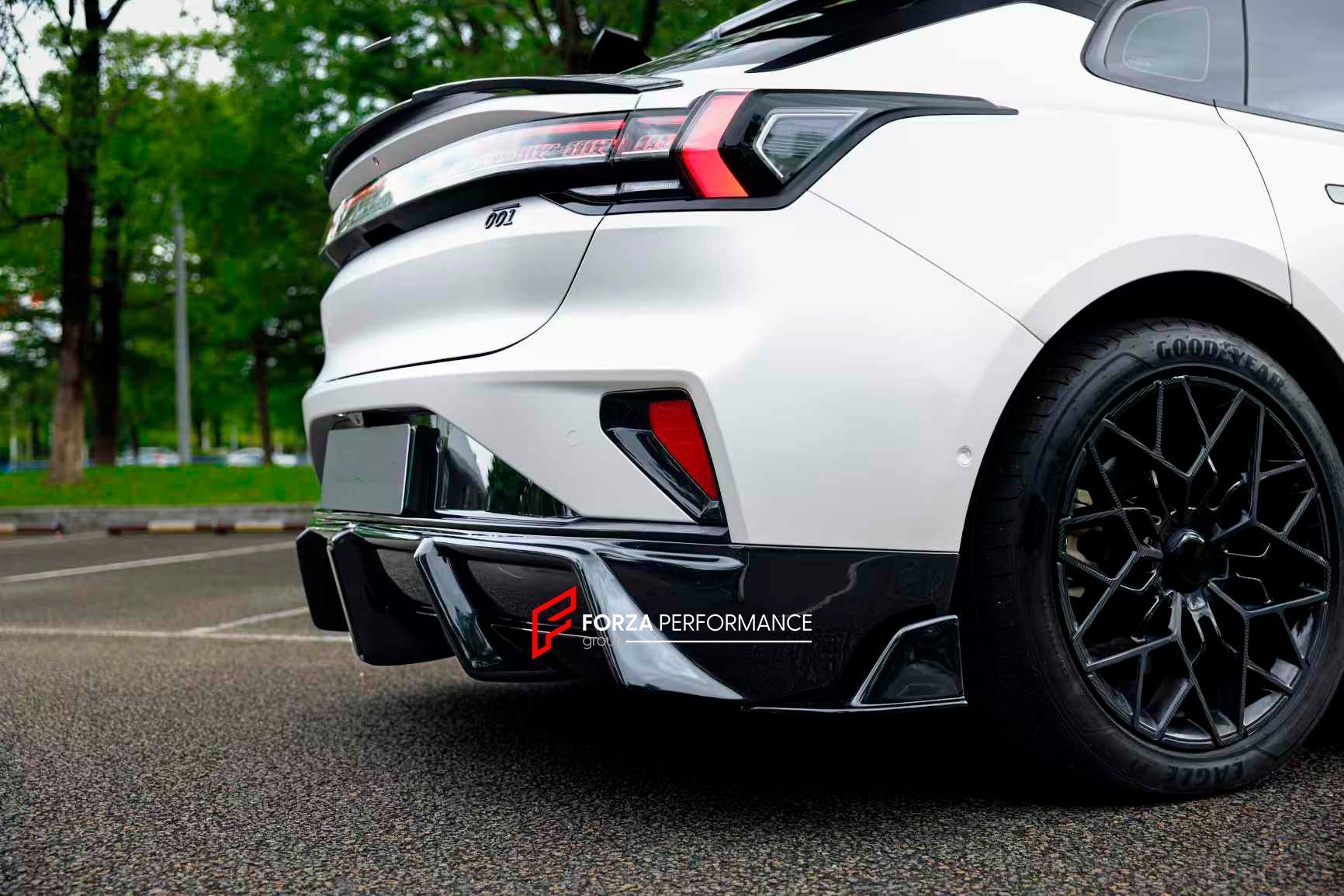 PLASTIC BODY KIT for ZEEKR 001 FACELIFT 2024+

Set includes:
Front Lip
Side Skirts
Roof Spoiler
Rear Spoiler
Rear Diffuser

Material: Plastic

Note: Professional installation is required.