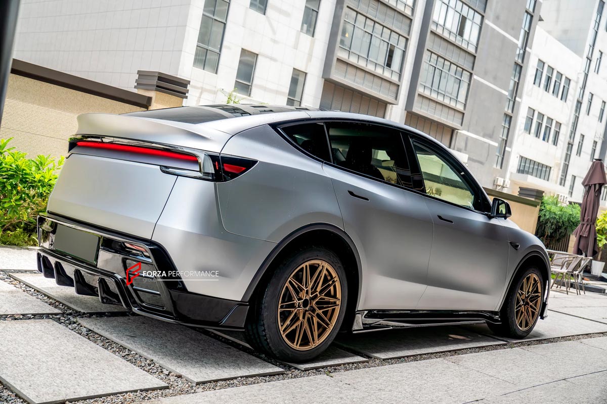 PLASTIC REAR DIFFUSER for TESLA MODEL Y JUNIPER 2025+

Set includes:

Rear Diffuser

Material: Plastic

Note: Professional installation is required