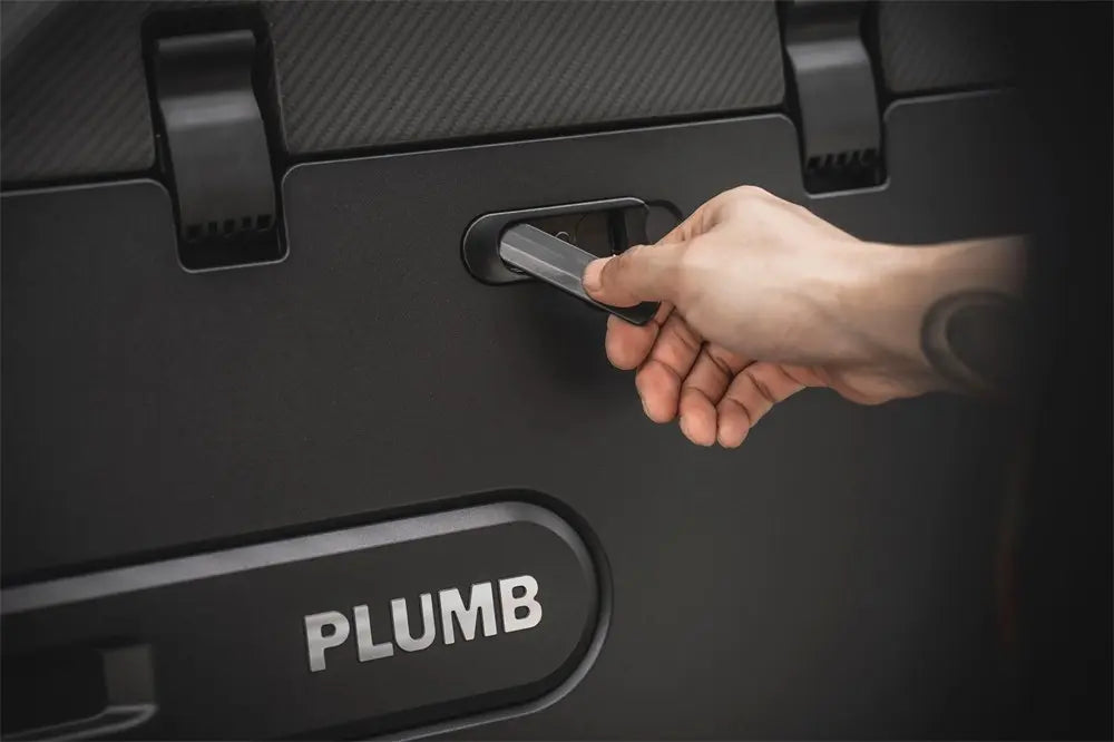 PLUMB DRY CARBON SPARE TIRE STORAGE for LAND ROVER DEFENDER 90 110 130 L663 2019+

Set includes:

Reinforced Bracket
Spare Tire Guard
Storage Box

Material: Dry Carbon, Aluminium Alloy

Note: Professional installation is required.

Why “Contact Us for Pricing”?

We don’t display fixed prices because our goal is to offer you the most competitive deal possible. Product costs often decrease over time, and by requesting a quote, you’ll receive our most up-to-date price on market.

SECURED PAYMENT METHODS
PayPal