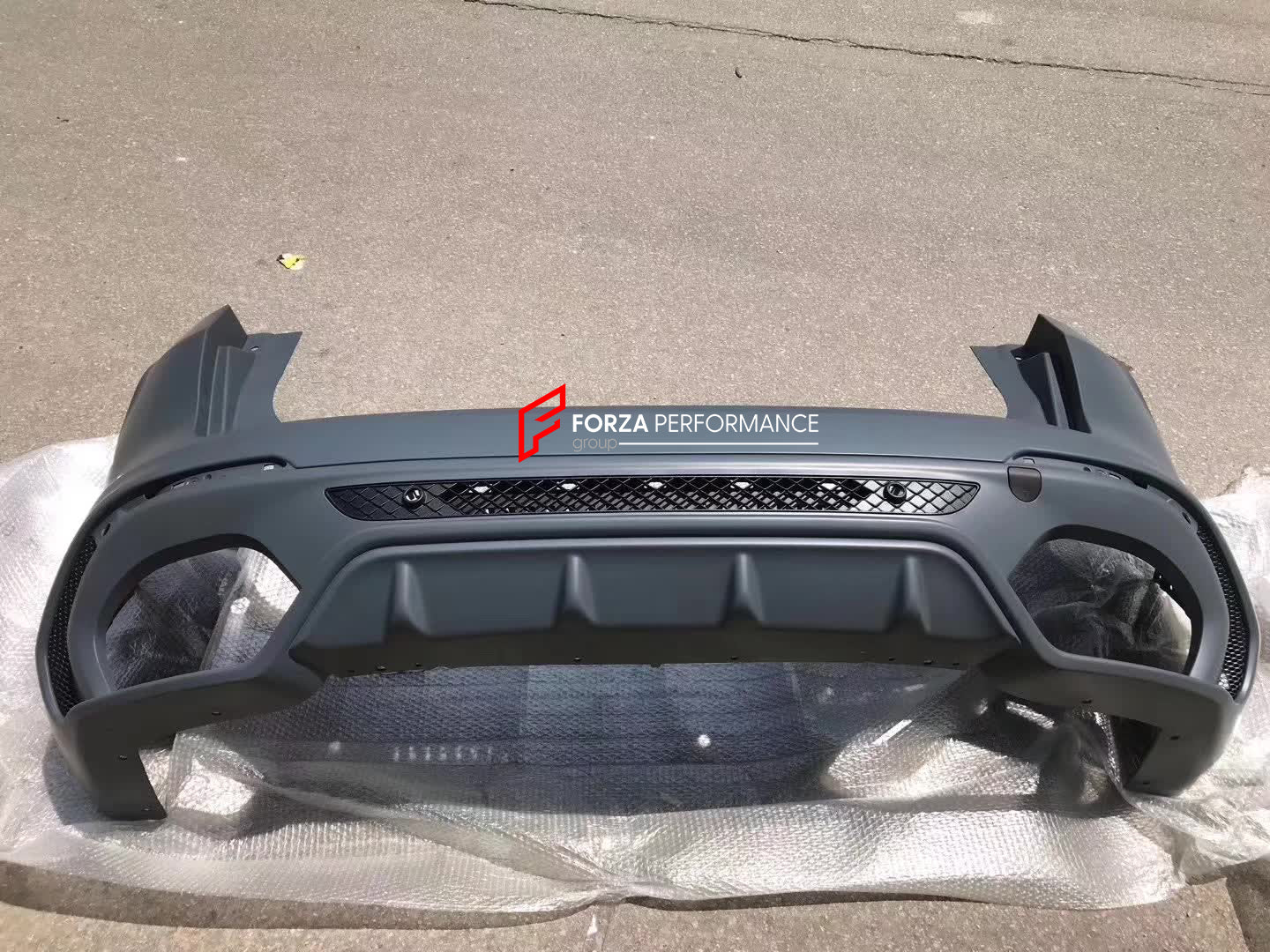 REAR BUMPER AND EXHAUST TIPS for ALFA ROMEO STELVIO 949  2017 - 2023  Set includes:  Rear Bumper Exhaust Tips