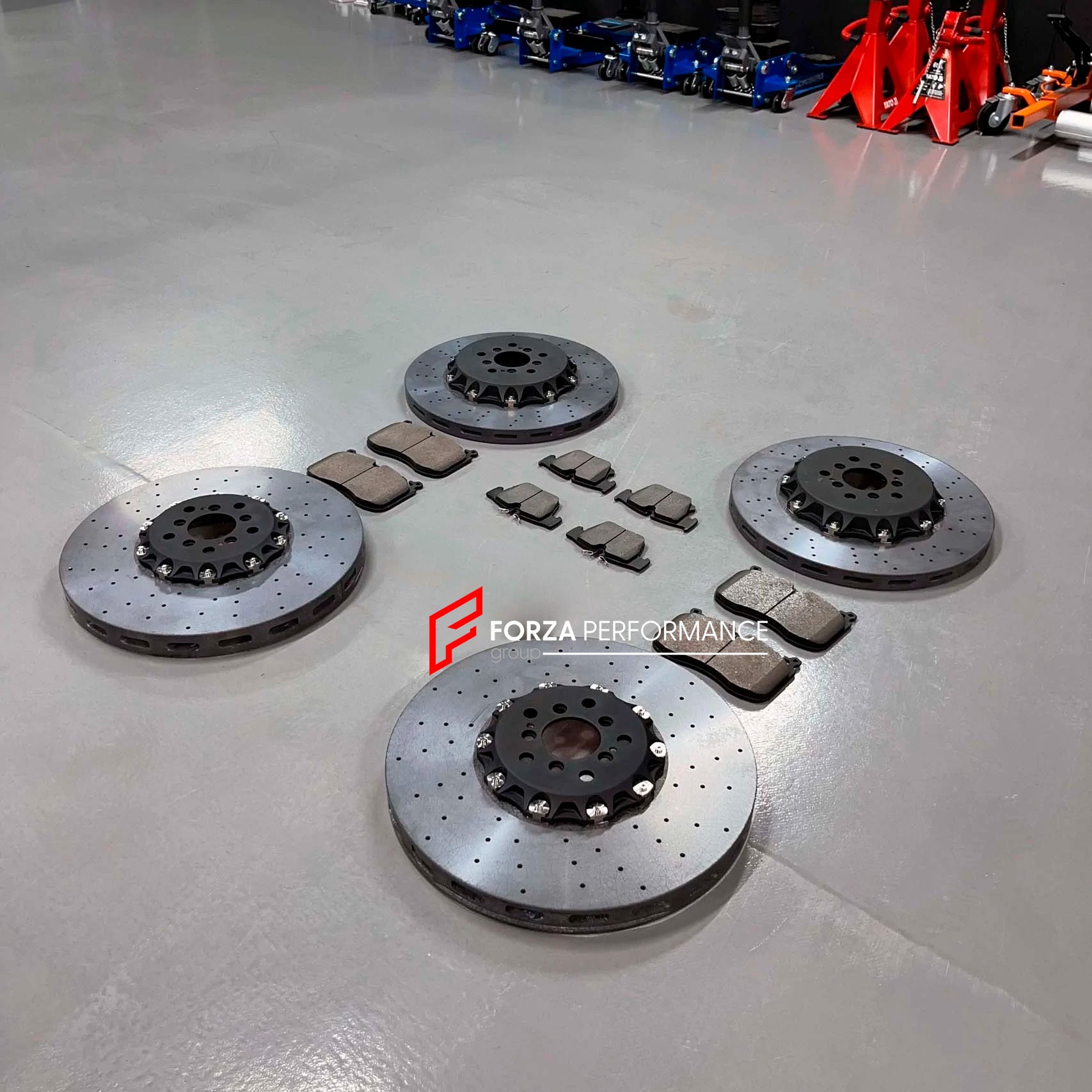 REPLACEMENT CARBON CERAMIC BRAKE DISK ROTORS for BMW XM G09 2023+

Forza Performance Group offers various types of big brake kits, all types of aftermarket brake calipers, as well as genuine original brands of all types, such as AP Racing, Brembo, Akebono, AMG, M Performance, Audi, Porsche, Lamborghini, Toyota TRD, etc.

Material: Carbon Ceramic

Current set includes:

2x Front Brake Discs 420 mm
2x Rear Brake Discs 398 mm
4x Brake Pads

PLEASE INCLUDE YOUR VIN, MODEL AND YEAR WHEN PURCHASING.