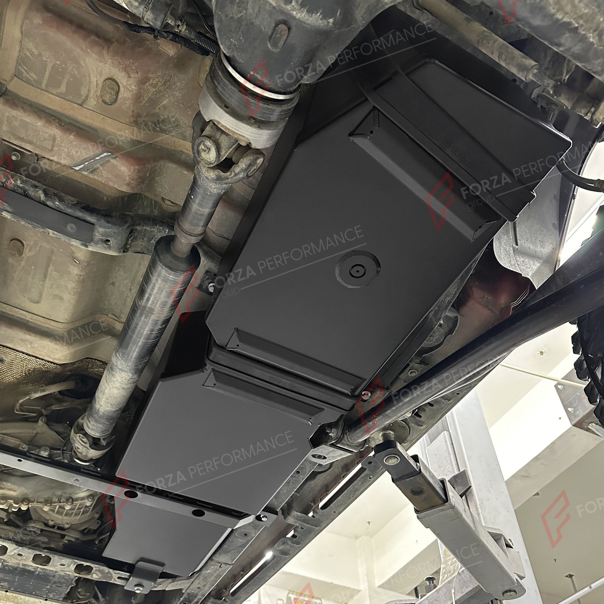 REPLACEMENT LONG RANGE FUEL TANK SYSTEM 118L, +37L (EXTRA 10 GAL) EXTENDED RANGE for JEEP WRANGLER 2.0T PETROL (4-DOOR) 2018+