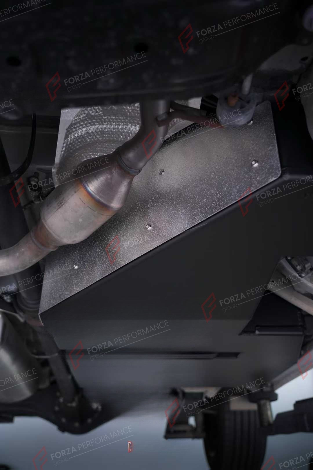 REPLACEMENT LONG RANGE FUEL TANK SYSTEM 160L, +90L (EXTRA 24 GAL) EXTENDED RANGE for TOYOTA HIACE 3.5L SWB LOW-ROOF 2019+