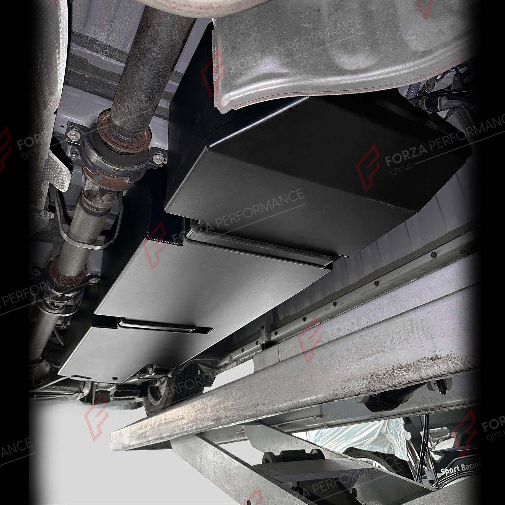 REPLACEMENT LONG RANGE FUEL TANK SYSTEM 200L, +130L (EXTRA 34 GAL) EXTENDED RANGE for TOYOTA HIACE 3.5L LWB HIGH-ROOF 2019+