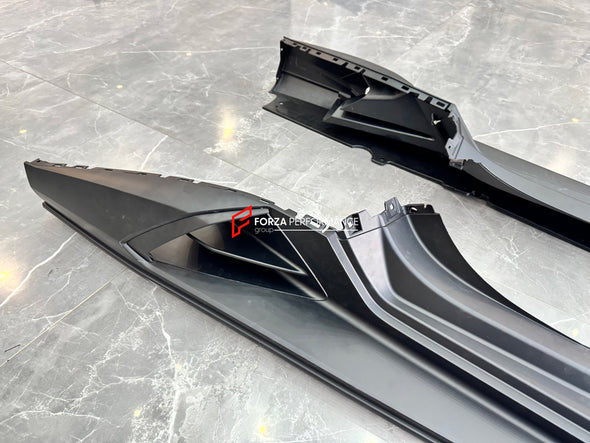 REPLACEMENT SIDE SKIRTS for LAMBORGHINI HURACAN TECNICA 2024+ OEM STYLE

Set includes:
Side Skirts

Material: Plastic PP

NOTE: Professional installation is required.

Payment ►
Visa

Mastercard

PayPal with a credit card (add 4.4% at checkout)
Payoneer
Cryptocurrency
Shipment ►
By express DHL/UPS/TNT/FedEx
To the local international airport
Special line by air
Special line by the sea
To Europe and the UK by train

Please let us know which shipping option you prefer.