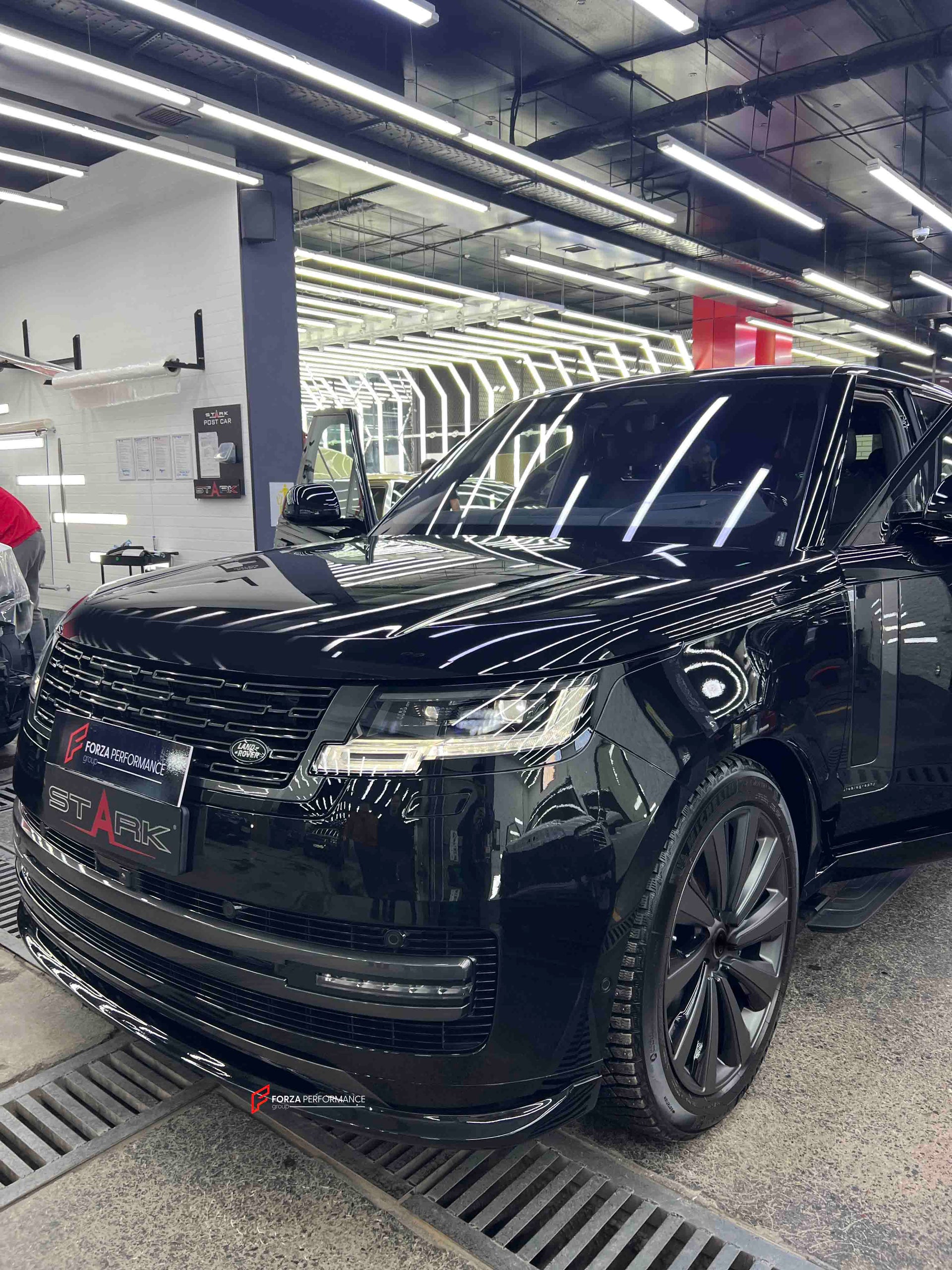 AUTHENTIC PARADIGM RONIN DESIGN BODY KIT FOR LAND ROVER RANGE ROVER L460 2021+