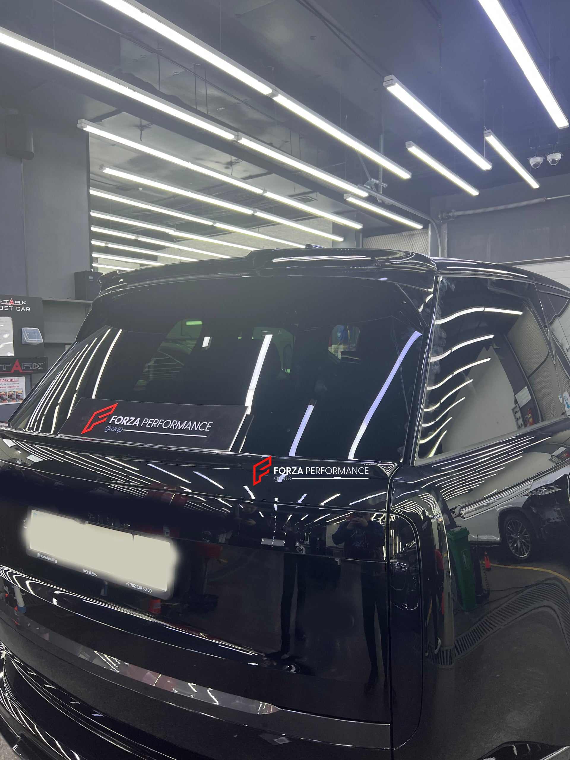 AUTHENTIC PARADIGM RONIN DESIGN BODY KIT FOR LAND ROVER RANGE ROVER L460 2021+