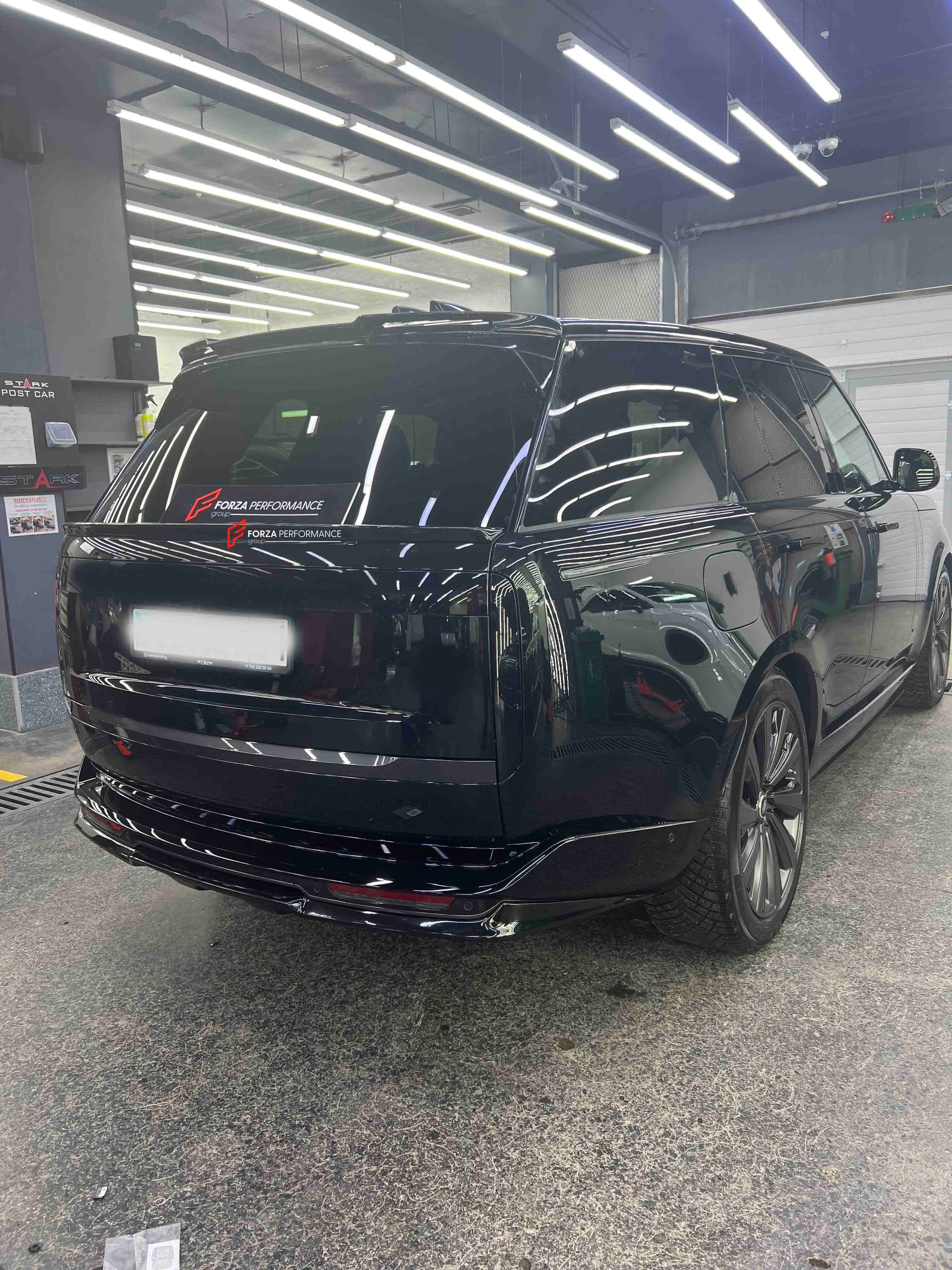 AUTHENTIC PARADIGM RONIN DESIGN BODY KIT FOR LAND ROVER RANGE ROVER L460 2021+