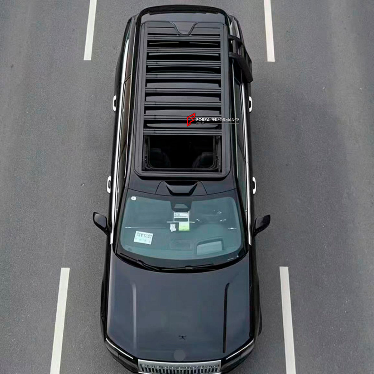 ROOF RACK BAR LUGGAGE WITH LADDER for Zeekr 9X 2025+
Set includes:

Roof Rack
Rear Ladder
Material: Aluminium

NOTE: Professional installation is required.