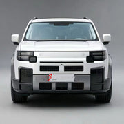 ROOF SPOILER for FREELANDER 8 2026+

Set includes:
Roof Spoiler

Material: Plastic

NOTE: Professional installation is required.