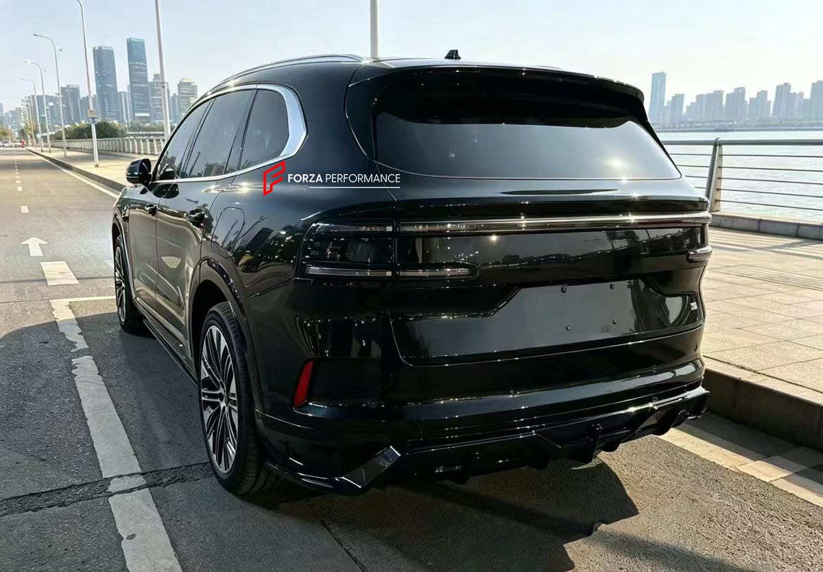 ROOF SPOILER TRUNK SPOILER for ZEEKR 8X 2026+
Set includes:

Roof Spoiler
Trunk Spoiler
Material: Plastic

NOTE: Professional installation is required.