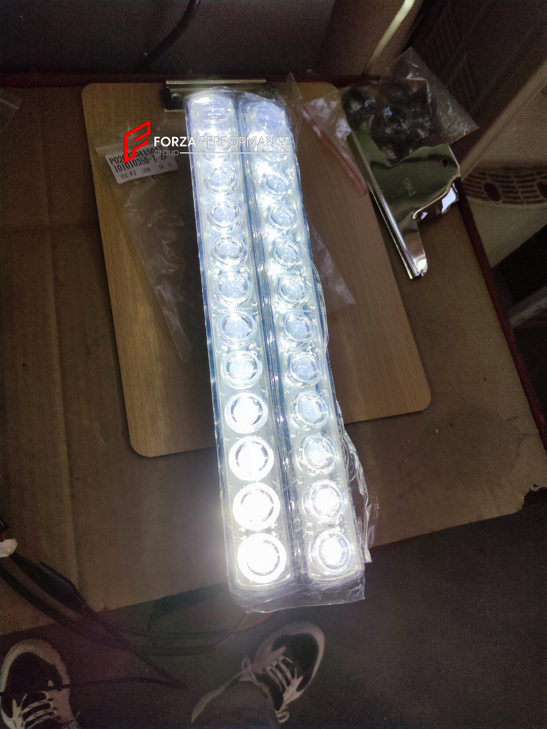 


ROOF SPOILER with LED BAR for MERCEDES BENZ V CLASS VITO 2016+

Set includes:

Front Roof Spoiler With Led Bar

Material: PP+ABS

Note: Professional installation is required.