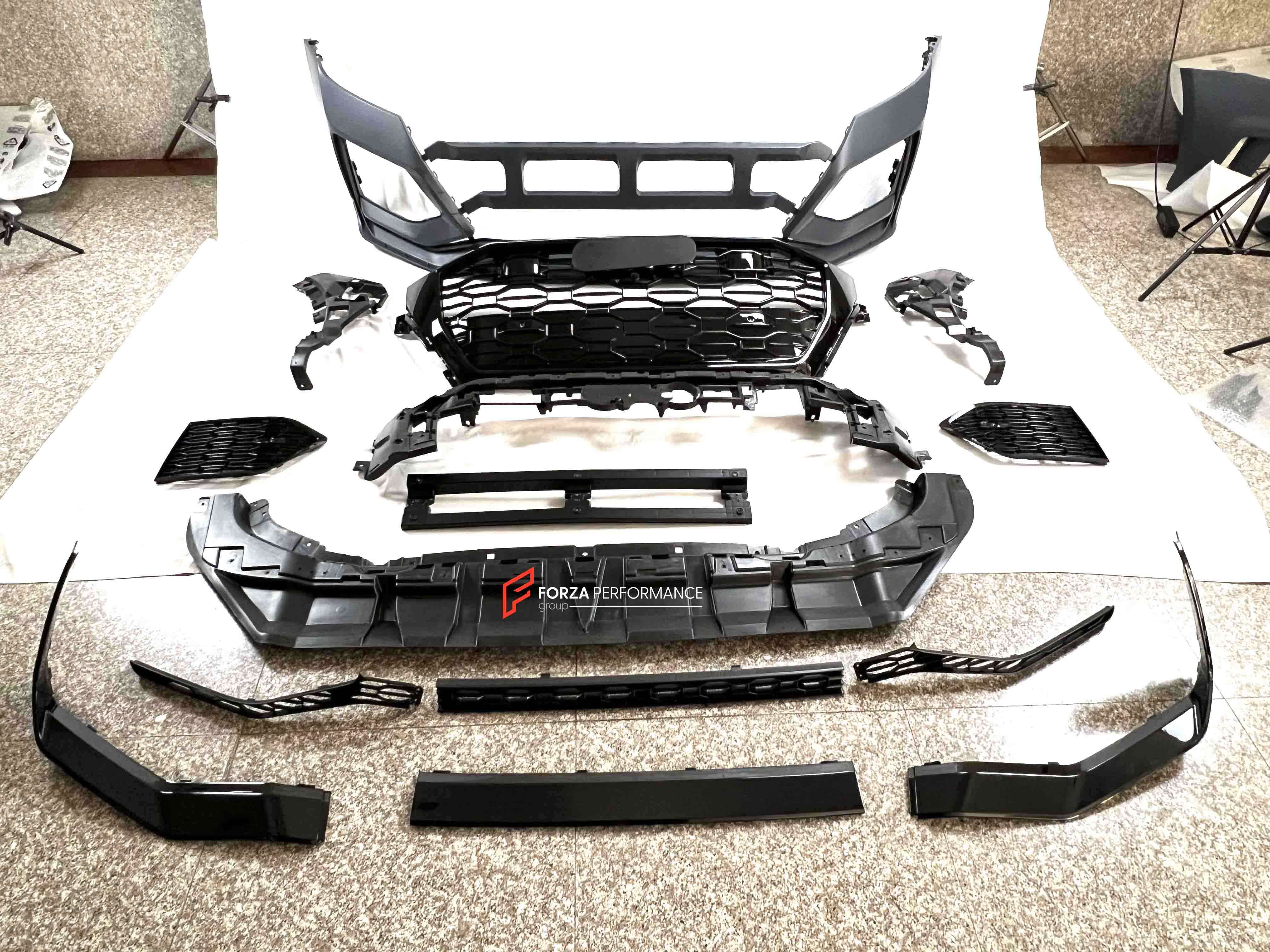 CONVERSION BODY KIT for AUDI Q8 4M 2019 - 2023 | RSQ8 STYLE – Forza ...
