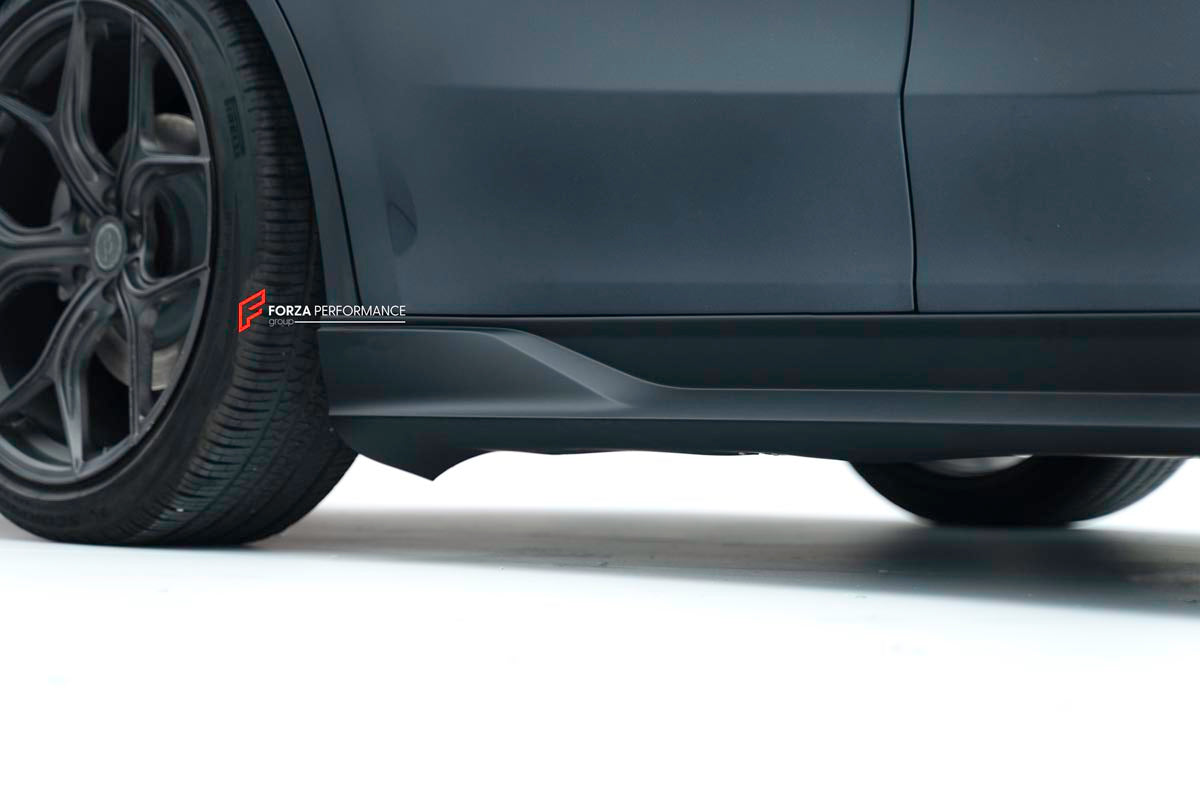 SIDE SKIRTS for TESLA MODEL Y JUNIPER 2025+

Set includes:

Side Skirts

Material: Plastic

Note: Professional installation is required