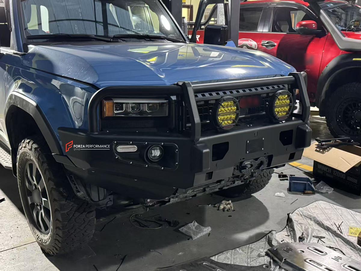 STEEL FRONT BUMPER BULL BAR for TOYOTA LAND CRUISER 250 LC 250 2024+ Forza Performance Custom fit
Set includes:

Steel Front Bumper with Bull Bar
Side Wing Plates
Skid Plate
Mounting Brackets
Fitting Hardware
Material: Steel

NOTE: Professional installation is required.