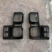 Tail Light Covers for Land Rover Defender L663 20219+
Set includes:

Tail Light Covers
Material: Plastic

NOTE: Professional installation is required.