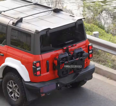 TAILGATE INTEGRATED EQUIPMENT for FORD BRONCO 2021+



Set includes:

Escape Board
Light
Shovel
License Plate Cover
Camera Holder
Gas Cans

Material: Aluminium, Plastic

Note: Professional installation is required.