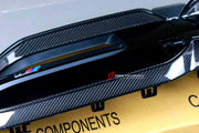 UPGRADE DRY CARBON FRONT GRILLE for BMW 5 SERIES G60 G68 2023+

Set includes:


Front Grille&nbsp;


Material: Carbon Fiber with Plastic

Note: Professional installation is required.