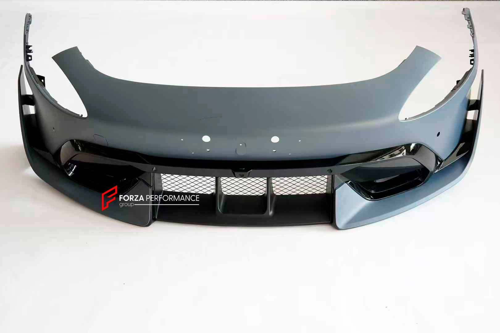 UPGRADE FRONT BUMPER KIT for XIAOMI SU7 2024+ upgrade to ULTRA STYLE

Set includes:

Front Lip

Front Bumper Assembly

Material: Plastic

Note: Professional installation is required.