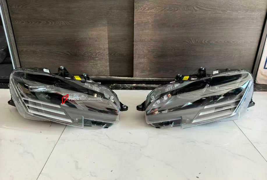 USED GENUINE OEM FERRARI HEADLIGHTS 816044 816045 for FERRARI SF90 2019+

Set includes:


RH Headlight
LH Headlight

Part number: 816044, 816045

NOTE: Professional installation is required