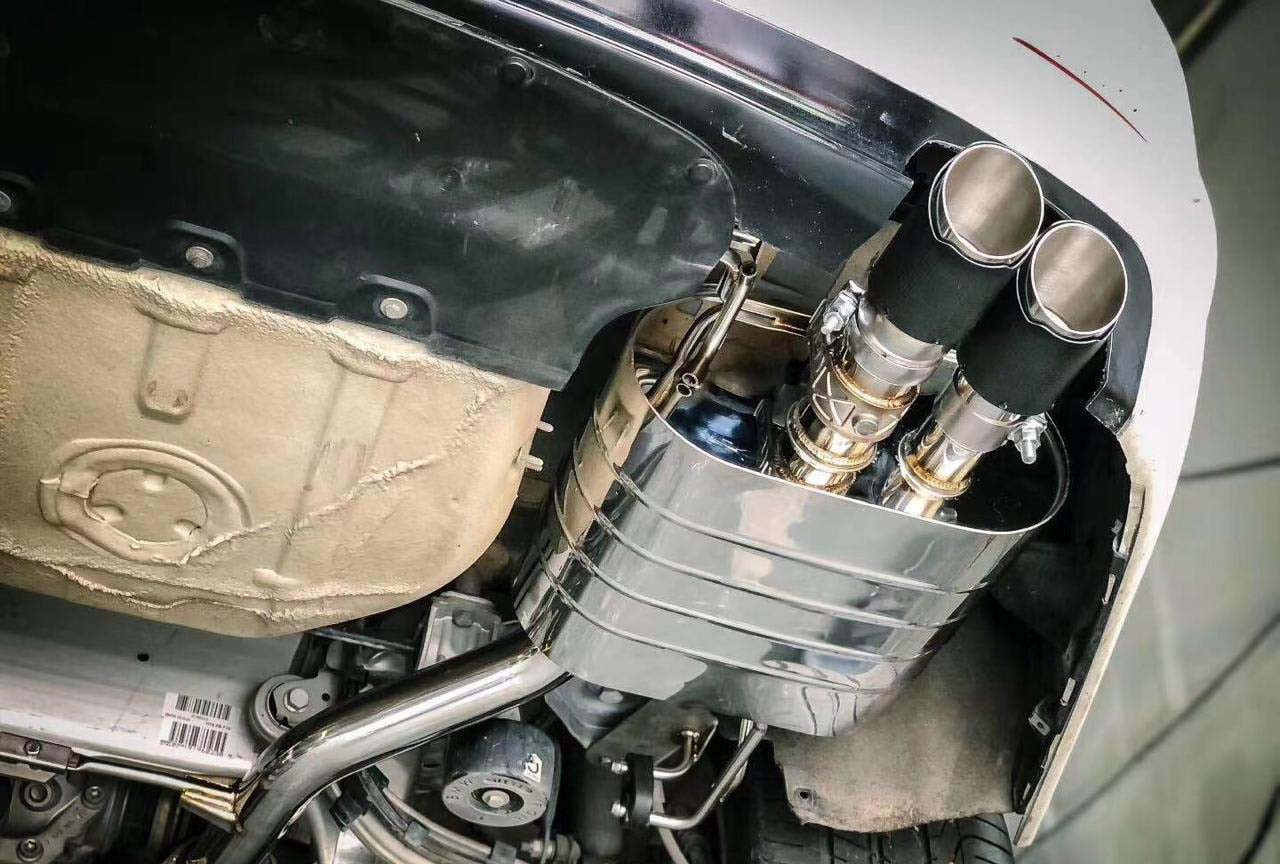 VALVED EXHAUST CATBACK MUFFLER for BMW 5 Series F10 528i 2.0T 2010 - 2016 FORZA PERFORMANCE Custom Fit

Set includes:

Center Pipes
Mufflers with Valves
Exhaust Tips
Downpipe and catless downpipe available on request (optional, extra cost - not included)
Material: Stainless Steel (Can be made of Titanium)

Production time: 10–15 days
