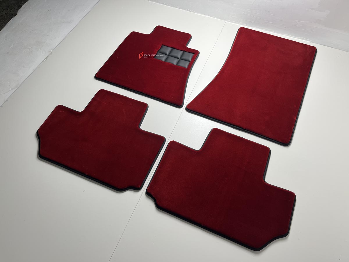 VELOUR FLOOR MATS for ROLLS ROYCE PHANTOM DROPHEAD COUPE 2002 - 2016
Set includes:

Floor Mats
Material: Velour