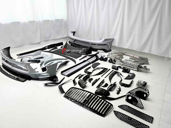 WIDE CARBON BODY KIT FOR BENTLEY BENTAYGA W12 2020+

Set includes:

Front bumper assembly
Hood / Bonnet
Carbon Mirror Covers
Front Fender Flares
Side Skirts
Roof Spoiler
Rear Spoiler
Rear Fender Flares
Rear Bumper Assembly

Rear Diffuser

Material: Dry carbon

NOTE: Professional installation is required.