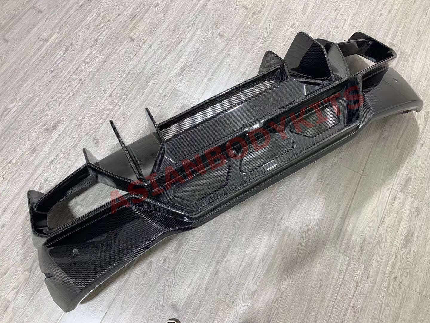 CARBON FIBER REAR BUMPER VRS for LAMBORGHINI HURACAN LP610 LP580 2014 - 2019 - Forza Performance Group