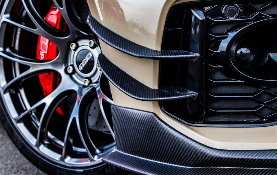BKSS Style Carbon Fiber Front Bumper Canards For Audi RS4 B9 2019+  Set include:   Canards Material: Carbon Fiber / Forged Carbon / Dry Carbon  NOTE: Professional installation is required 