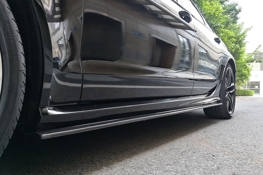 CARBONADO CF8363MTN-SS 2013-2018 Audi RS6 Avant MN Style Carbon Fiber Side Skirts