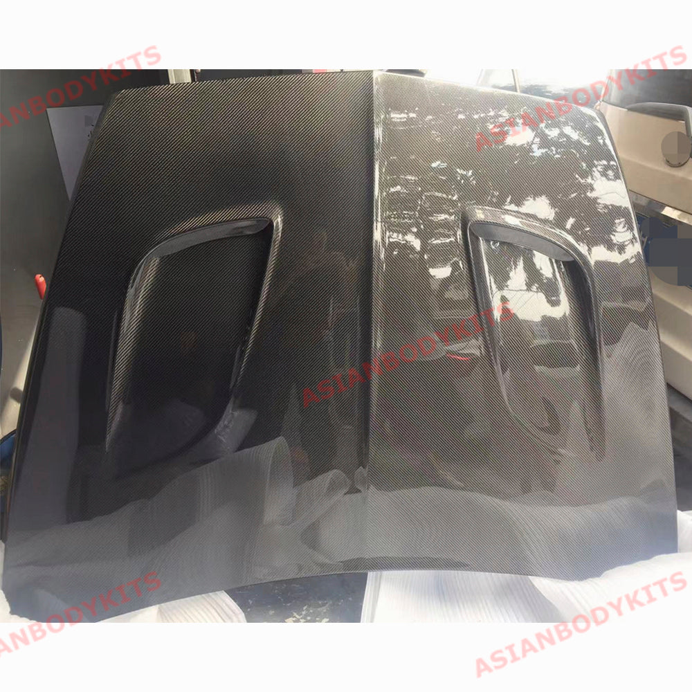 CARBON FIBER HOOD BONNET for BENTLEY BENTAYGA 2015+