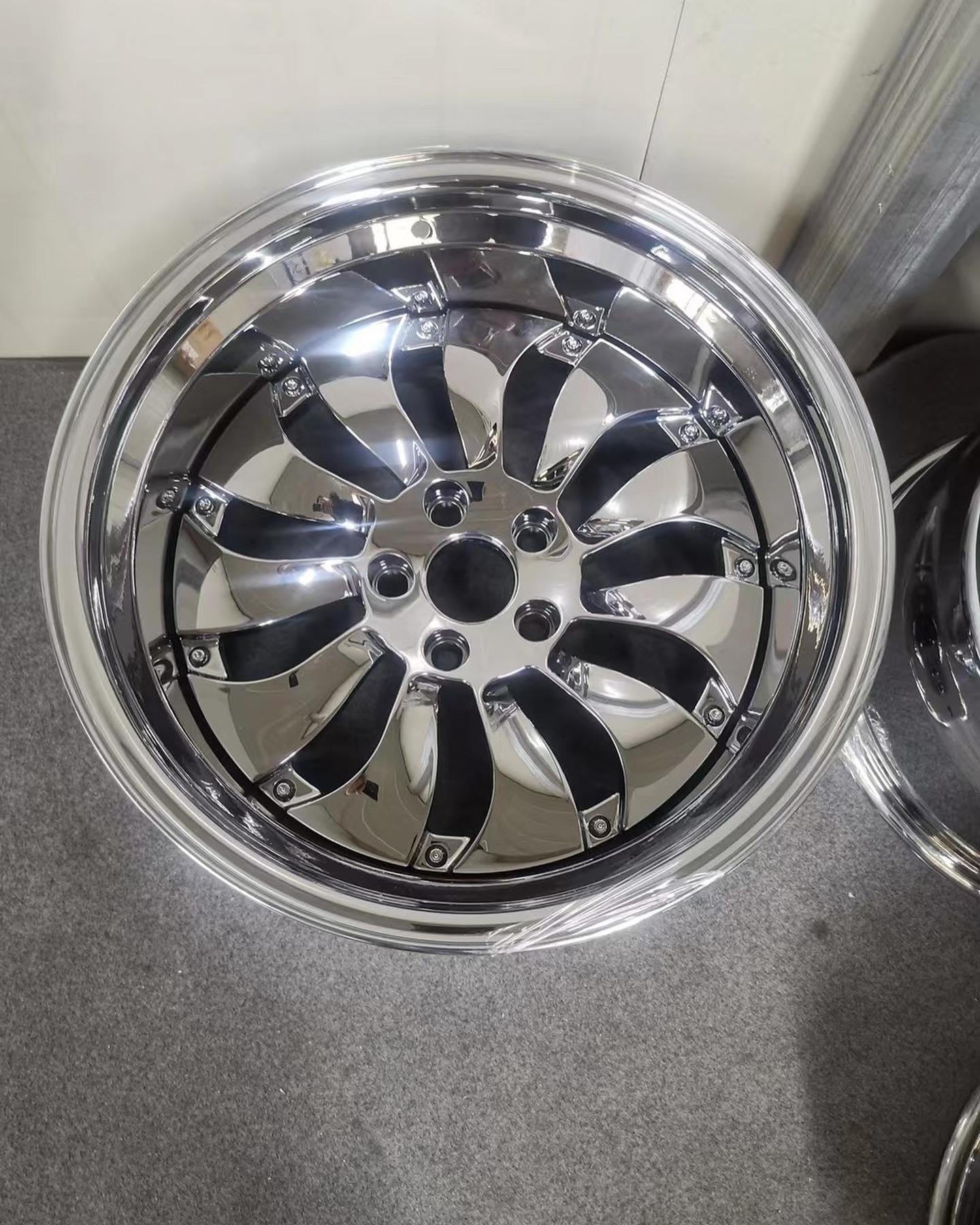 3-Piece FORGED WHEELS FOR BMW E38 7 SERIES – Forza Performance Group