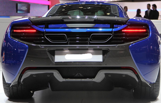 650s Style Conversion Dry Carbon Body Kit For McLaren MP4-12C  Set include:  Front Bumper Front Bumper Air Intake Grille Front Fenders Trunk Lid Rear Bumper Side Air Intake Side Skirts Material: Dry Carbon Note: Professional installation is required