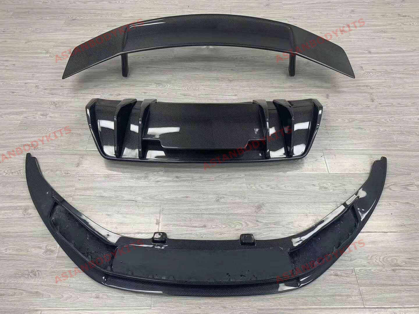 Carbon Body Kit For Audi R8 V10 4S 2015-2019  
