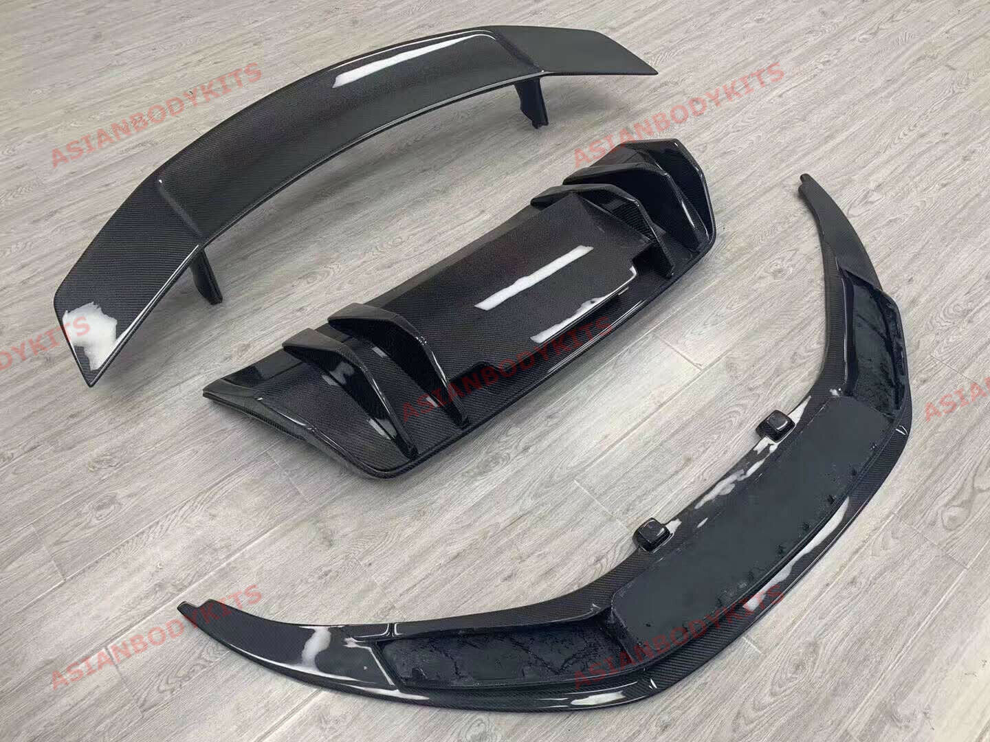 Carbon Body Kit For Audi R8 V10 4S 2015-2019  