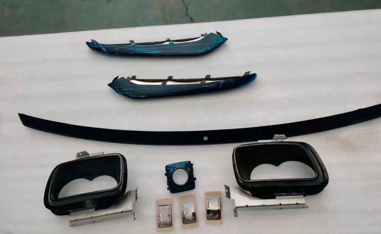 BLACK BADGE UPGRADE KIT for ROLLS ROYCE CULLINAN