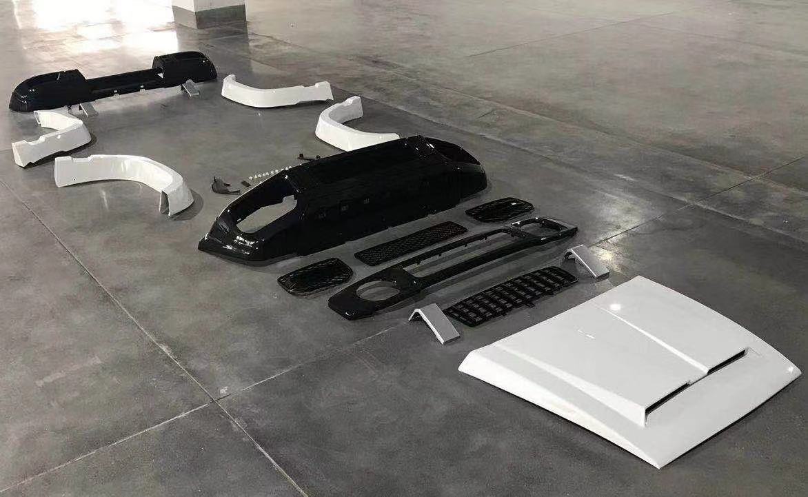 G-CLASS STYLE BODY KIT for SUZUKI JIMNY JB64W JB74W 2018+  Set includes:  Front bumper assembly Front grille Hood scoop Front fender flares Rear fender flares Rear bumper