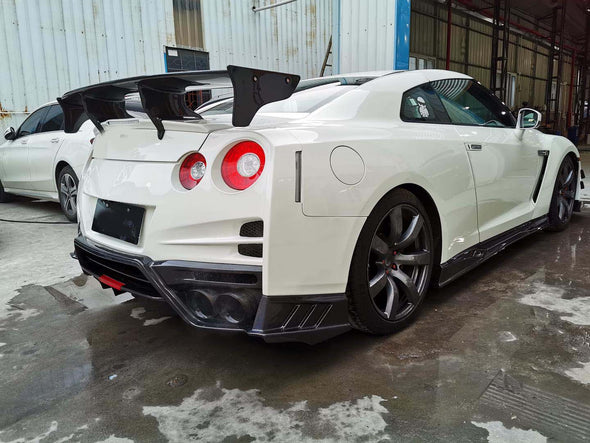 Dry carbon fiber body kit for Nissan GTR R35 2017 - 2021 FRONT LIP REAR DIFFUSER SIDE SKIRTS WING SPOILER