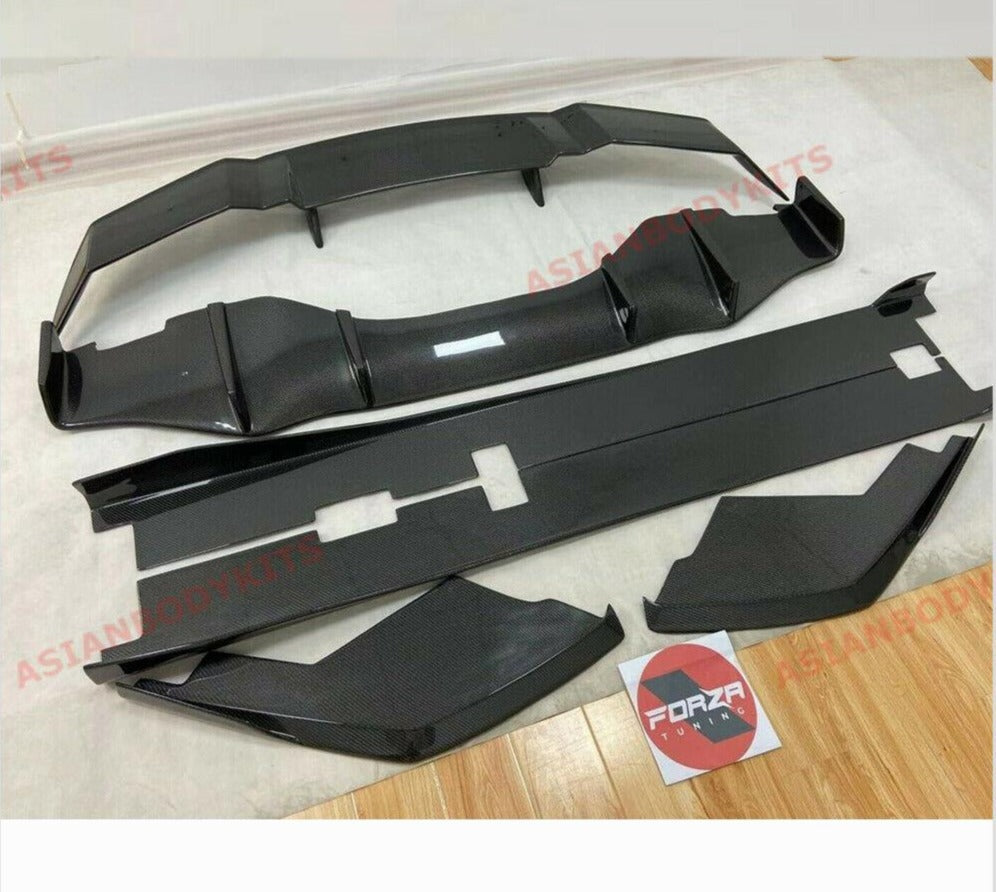 CARBON BODY KIT for LAMBORGHINI HURACAN LP610 2013-2016&nbsp;

Set includes:
Front Splitters
Side Skirts
Rear Diffuser
Wing Spoiler

Material: CARBON FIBER

NOTE: Professional installation is required

Payment ►
Visa
Mastercard
PayPal with a credit card (add 4.4% at checkout)
Payoneer
Cryptocurrency
Shipment ►
By express DHL/UPS/TNT/FedEx
To the local international airport
Special line by air
Special line by the sea
To Europe and the UK by train

Please let us know which shipping option you prefer.